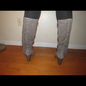 Brand New Steve Madden Under the Knee boots